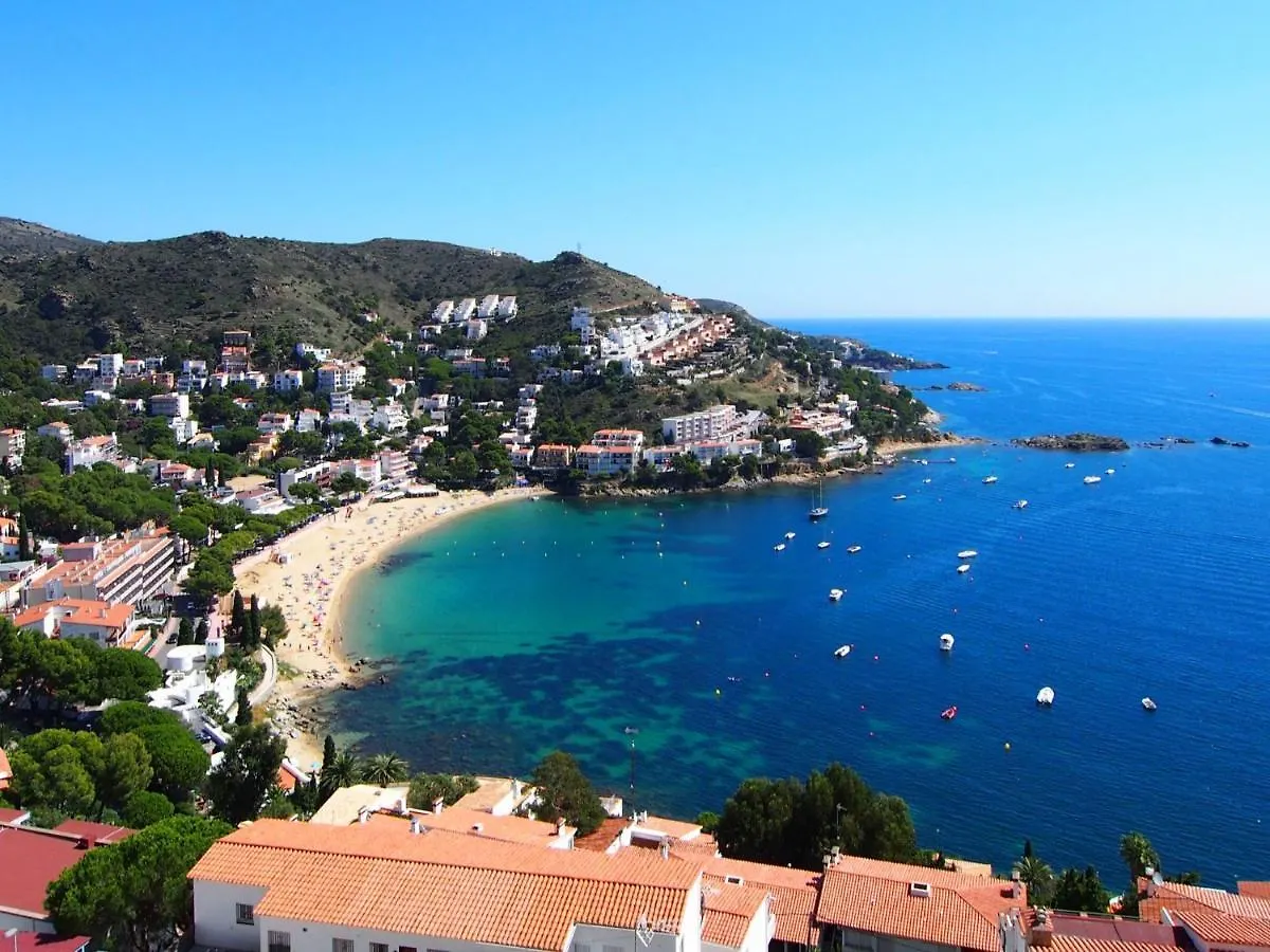 Apartment Platja De Roses-8 By Interhome