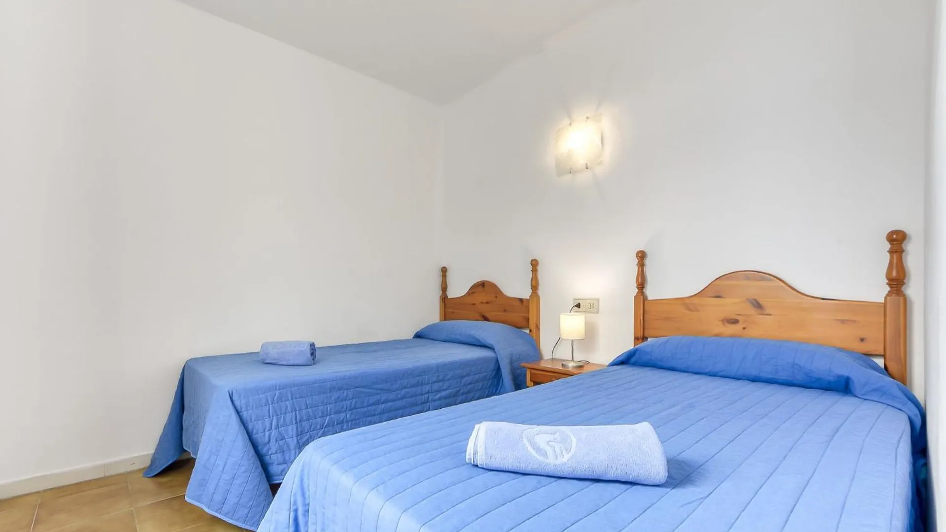 Apartment Platja De Roses-8 By Interhome Spain